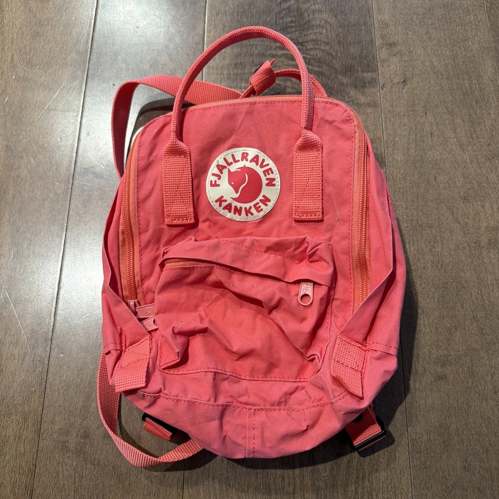 Fjallraven Kanken Mini 7L Backpack Coral Peach 23561 Unisex Daypack